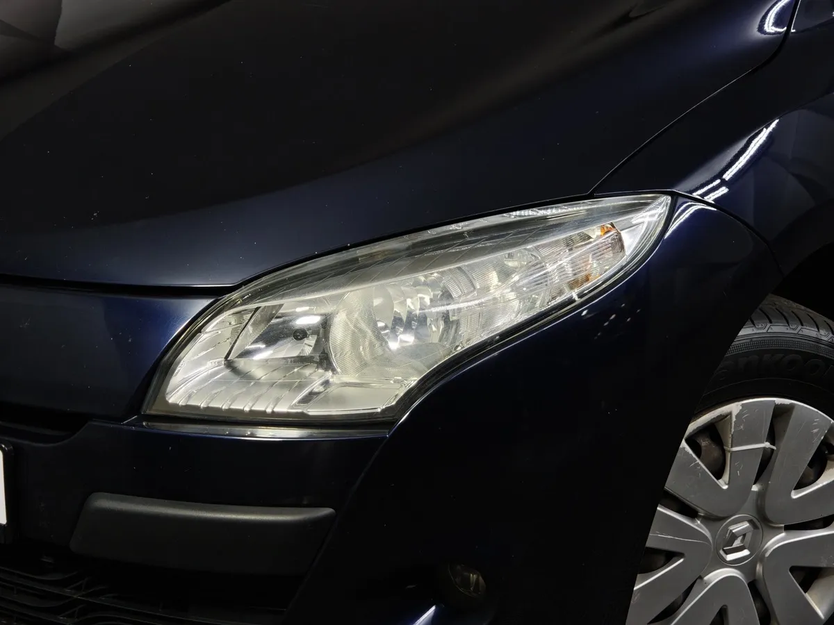 Renault Megane 1.6 MT (106 л.с.) Черный в АВИЛОН. Слайд №10