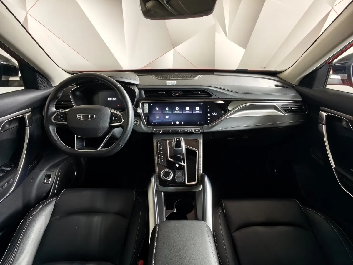 Geely Atlas Pro 1.5T 7DCT AWD (177 л.с.) Flagship Красный в АВИЛОН. Слайд №14