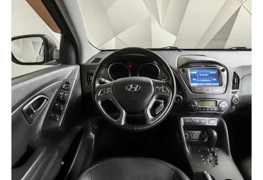 Hyundai ix35 2.0 AT 4WD (150 л.с.) Travel Коричневый в АВИЛОН. Слайд №20