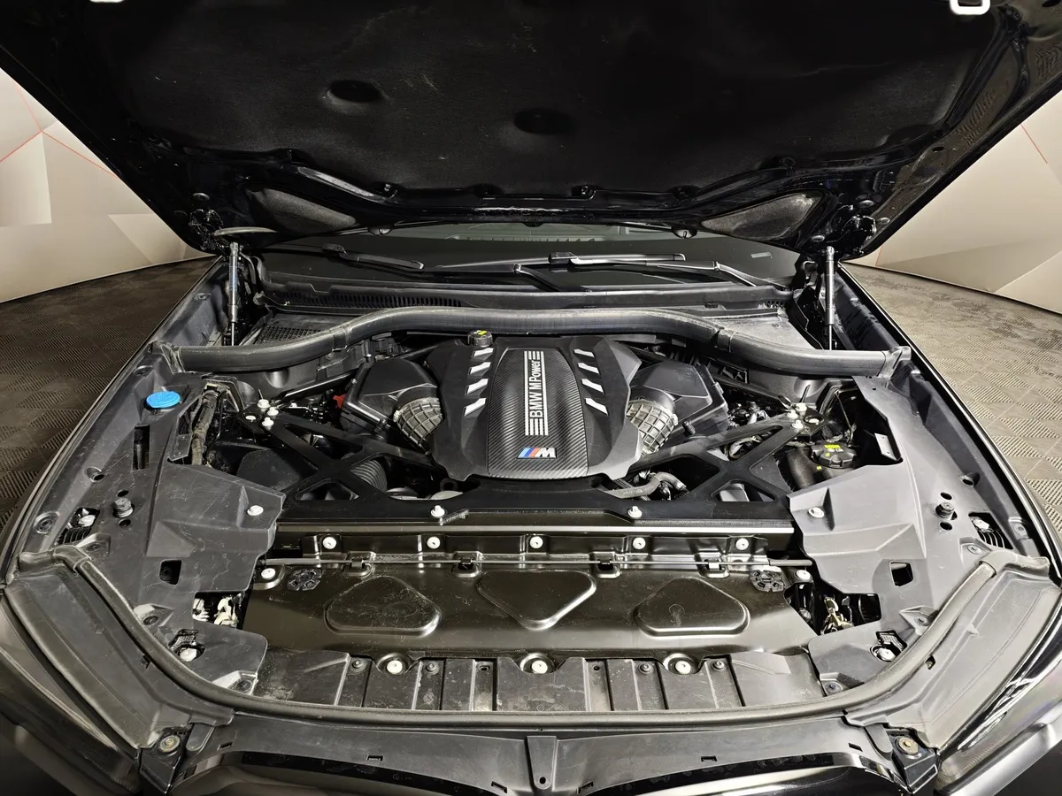 BMW X5 M 4.4 xDrive (625 л.с.) Competition Черный в АВИЛОН. Слайд №10