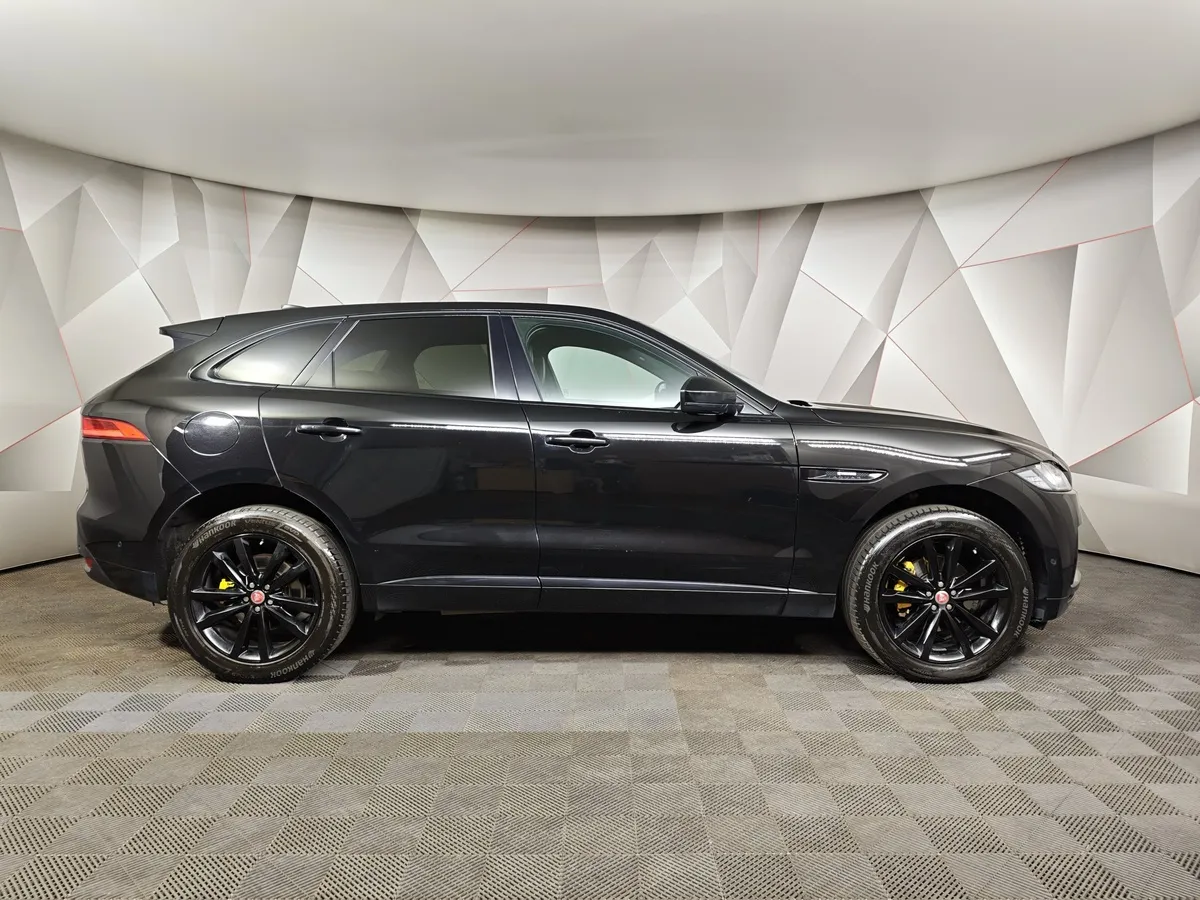 Jaguar F-Pace 2.0 TD AT AWD (240 л.с.) Prestige Черный в АВИЛОН. Слайд №6