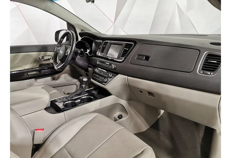 Kia Carnival 2.2 AT (199 л.с.) Premium Серый в АВИЛОН. Слайд №13