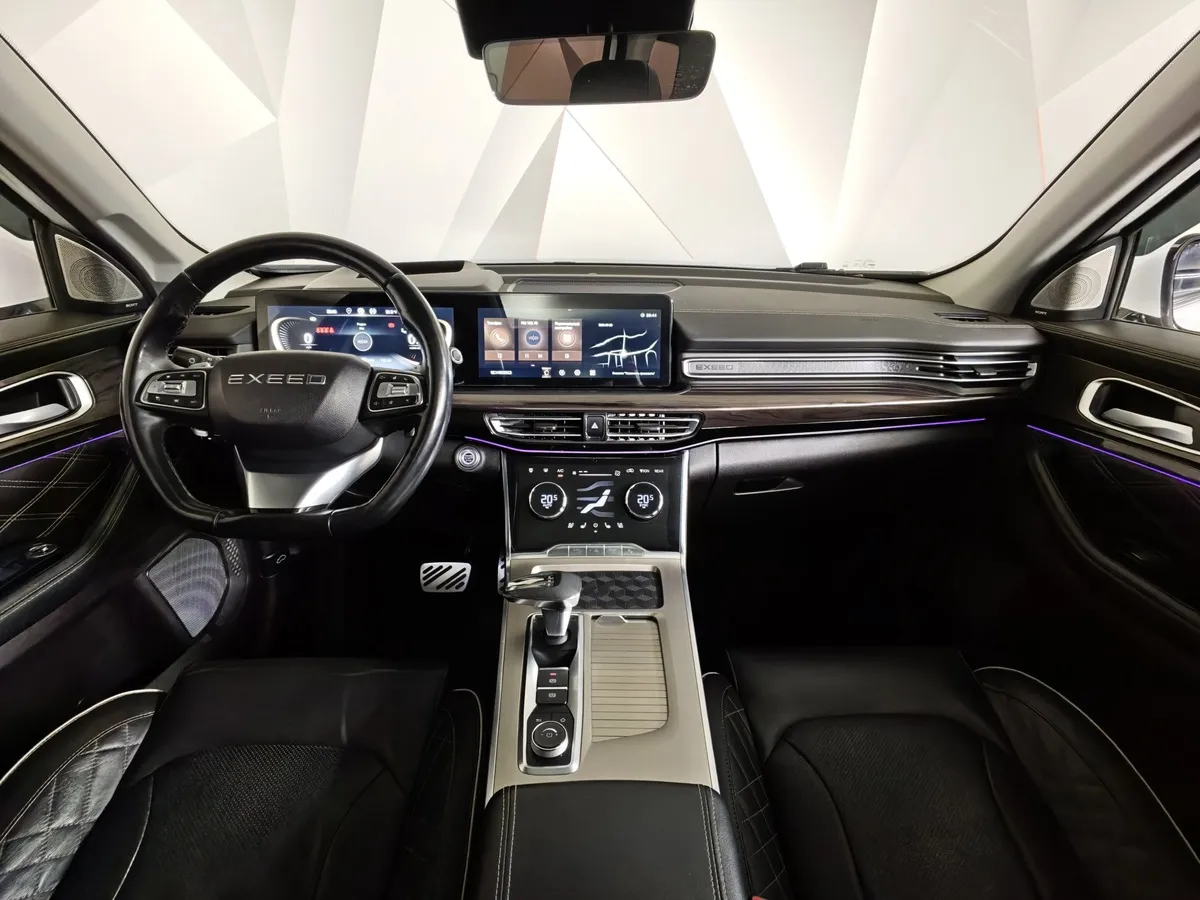 EXEED VX 2.0 AT AWD (249 л.с.) 7 мест President Белый в АВИЛОН. Слайд №14