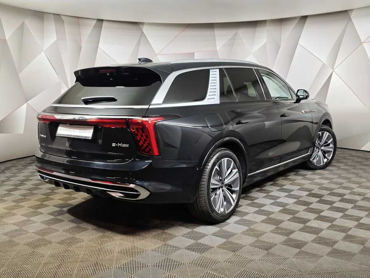 Hongqi E-HS9 AT 4WD (551 л.с.) 6 мест Делюкс Черный в АВИЛОН. Слайд №2