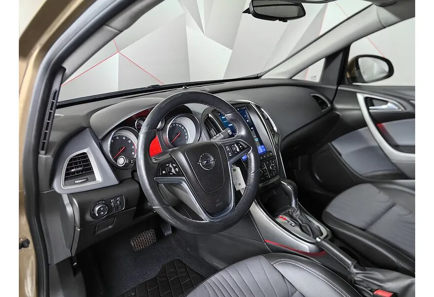 Opel Astra 1.4 Turbo AT (140 л.с.) Бежевый в АВИЛОН. Слайд №17