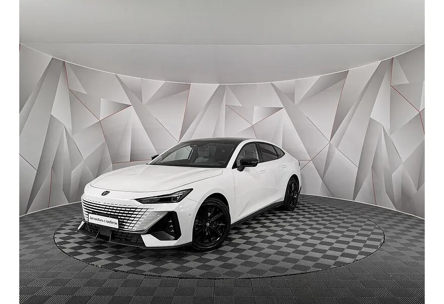 АВИЛОН - Changan UNI-V 1.5 AMT (181 л.с.) LX Белый - slide 9635299