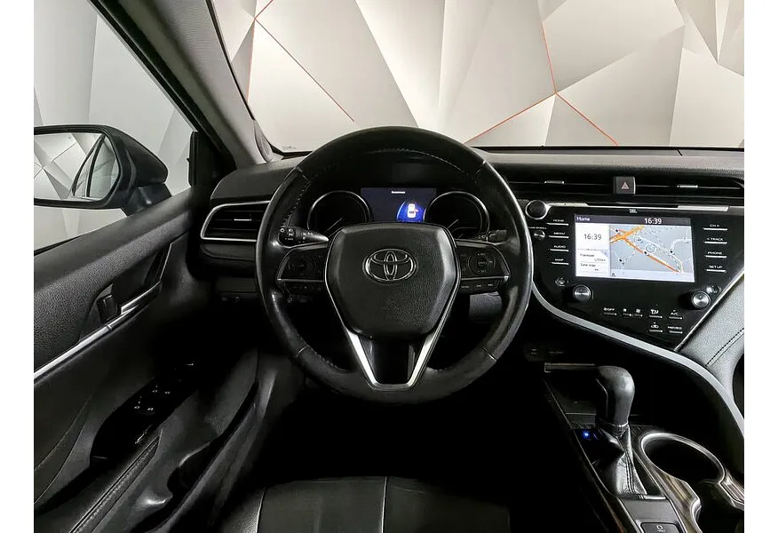 Toyota Camry 2.5 AT (181 л.с.) Черный в АВИЛОН. Слайд №10