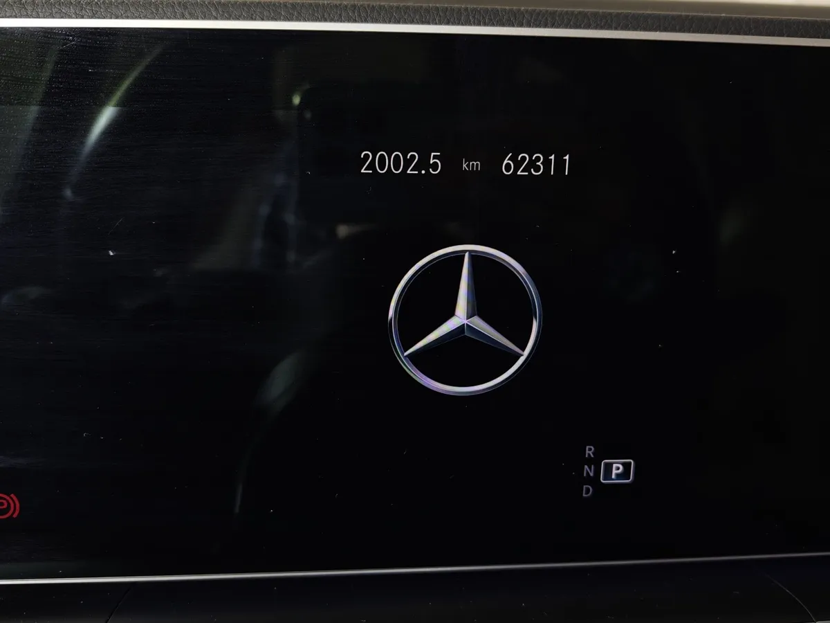 Mercedes-Benz GLS 400 d 9G-TRONIC 4Matic (330 л.с.) Premium Черный в АВИЛОН. Слайд №18