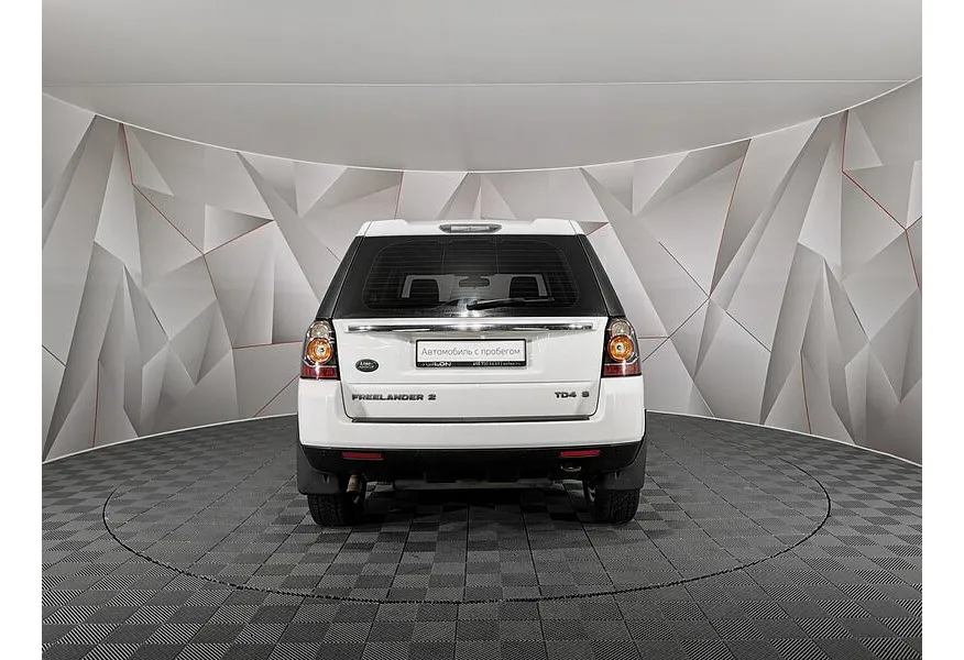 Land Rover Freelander 2.2 TD4 AT 4WD (150 л.с.) Белый в АВИЛОН. Слайд №8