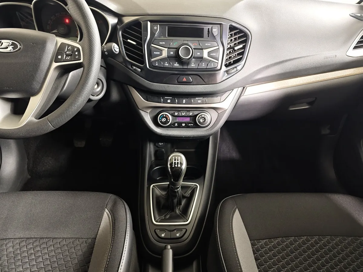 ВАЗ (Lada) Vesta 1.8 MT (122 л.с.) Белый в АВИЛОН. Слайд №15