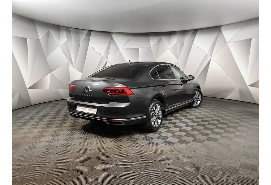 Volkswagen Passat 1.4 TSI BlueMotion DSG (150 л.с.) Highline Черный в АВИЛОН. Слайд №2