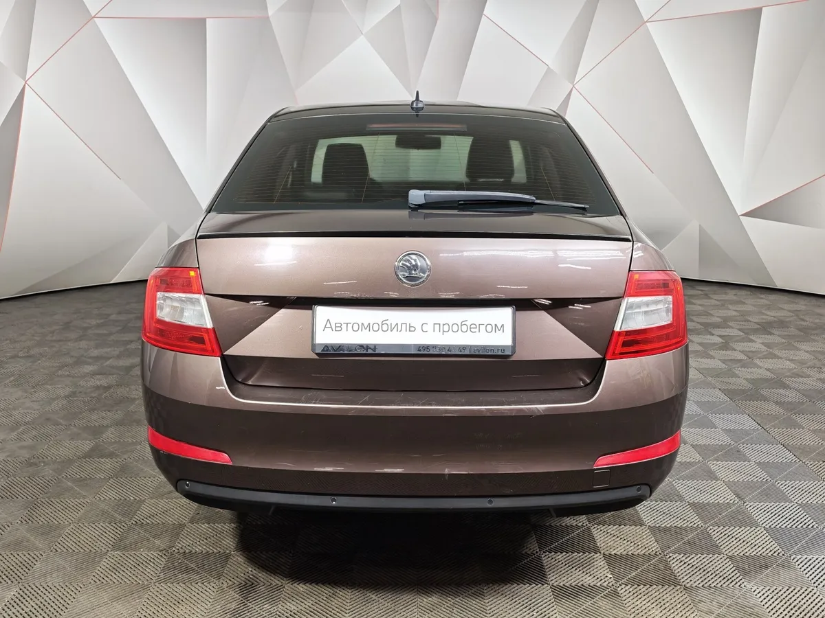 Skoda Octavia 1.8 TSI DSG (180 л.с.) Коричневый в АВИЛОН. Слайд №8