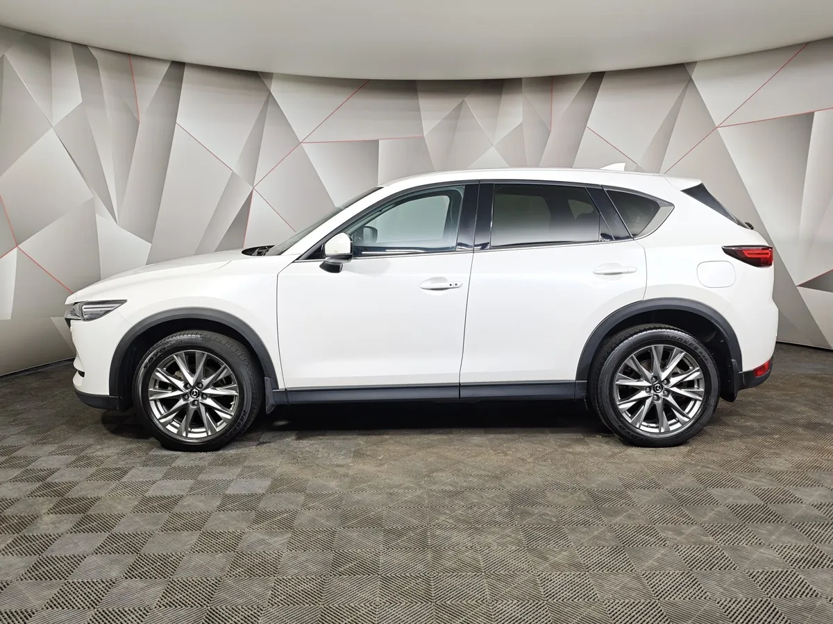 Mazda CX-5 2.0 AT 4WD (150 л.с.) Drive Белый в АВИЛОН. Слайд №5