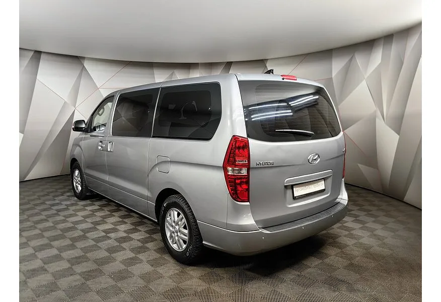Hyundai H-1 2.5 CRDi AT (170 л.с.) Active Серый в АВИЛОН. Слайд №4
