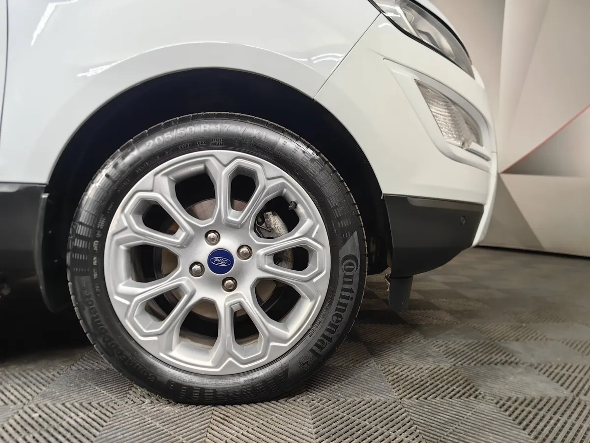 Ford EcoSport 1.5 AT (123 л.с.) Titanium Белый в АВИЛОН. Слайд №9