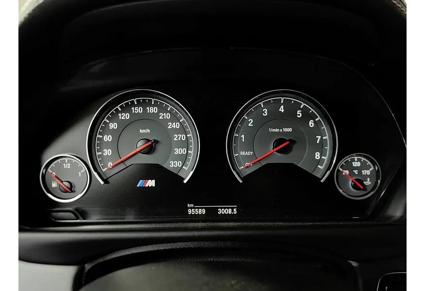 BMW M4 3.0 DCT (450 л.с.) Желтый в АВИЛОН. Слайд №13