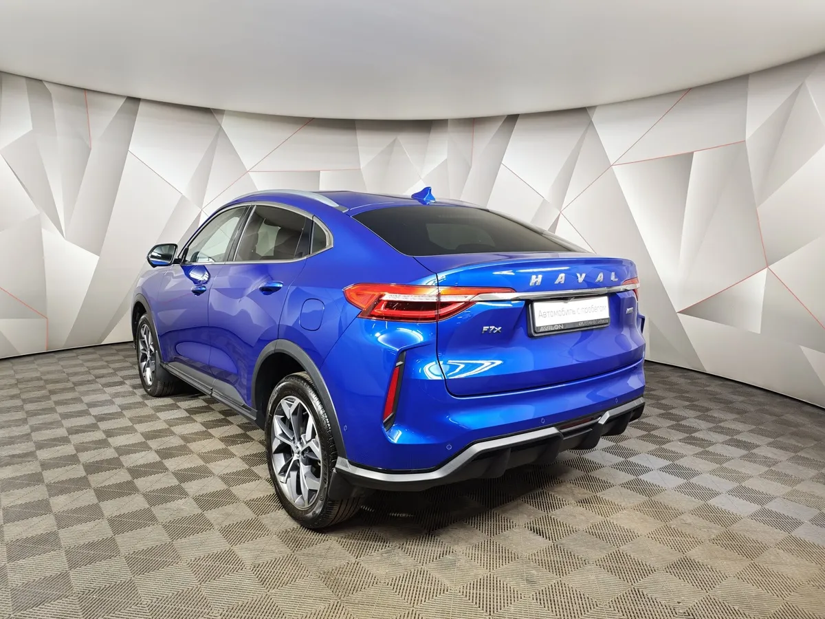 Haval F7x 2.0T AWD 7DCT (190 л.с.) Premium Серый в АВИЛОН. Слайд №4