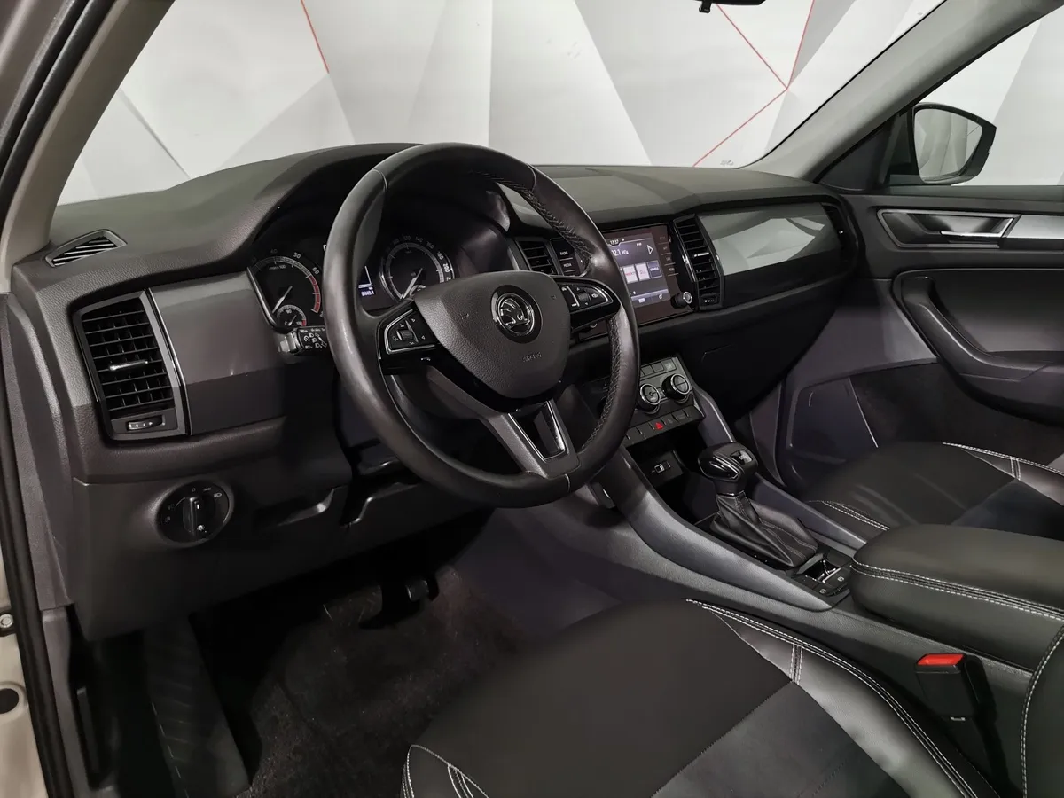 Skoda Kodiaq 1.4 TSI DSG (150 л.с.) Active Plus Бежевый в АВИЛОН. Слайд №18