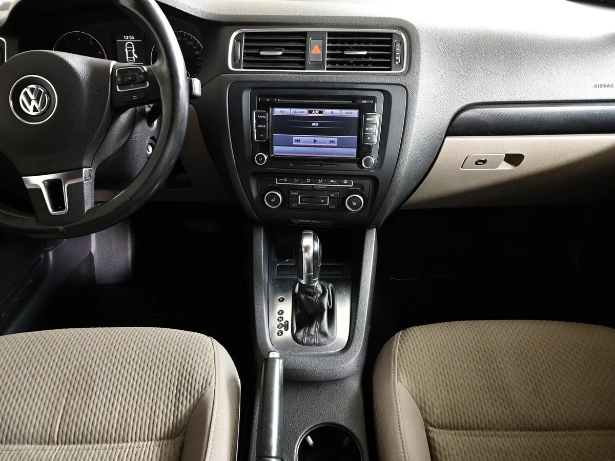 Volkswagen Jetta 1.4 TSI DSG (122 л.с.) Comfortline Белый в АВИЛОН. Слайд №13