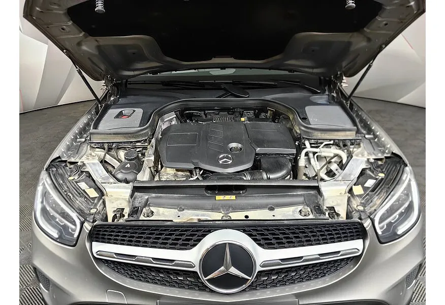 Mercedes-Benz GLC Купе 220 d 9G-TRONIC 4MATIC (194 л.с.) Premium Серебристый в АВИЛОН. Слайд №11