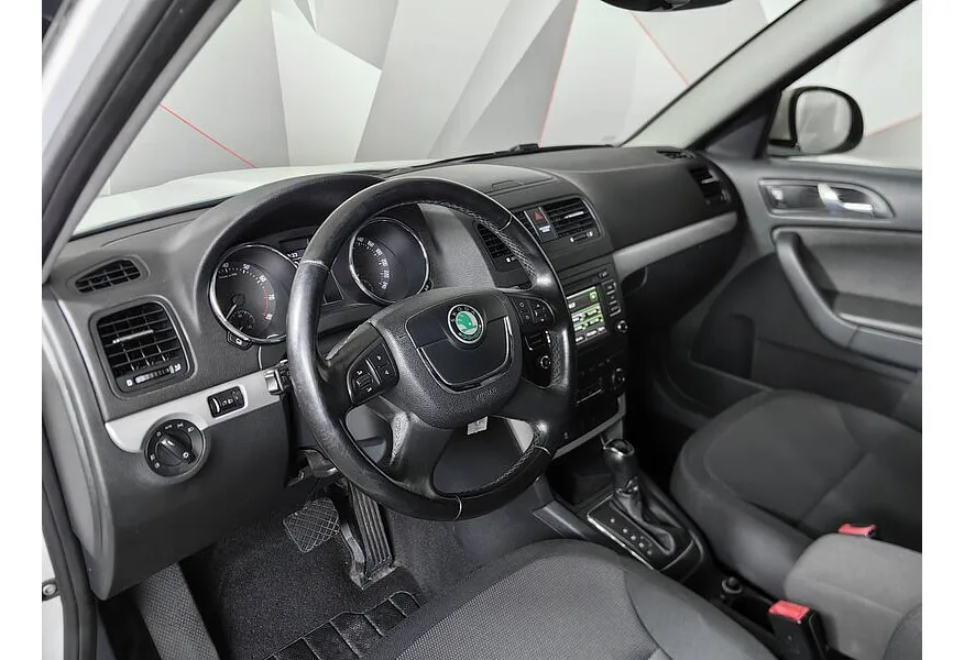 Skoda Yeti 1.4 TSI DSG (122 л.с.) Active Белый в АВИЛОН. Слайд №19