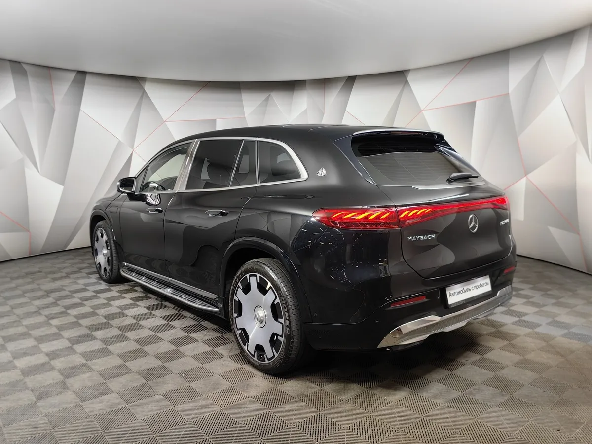 Mercedes-Benz Maybach EQS SUV 680 AT AWD (251 л.с.) Черный в АВИЛОН. Слайд №4