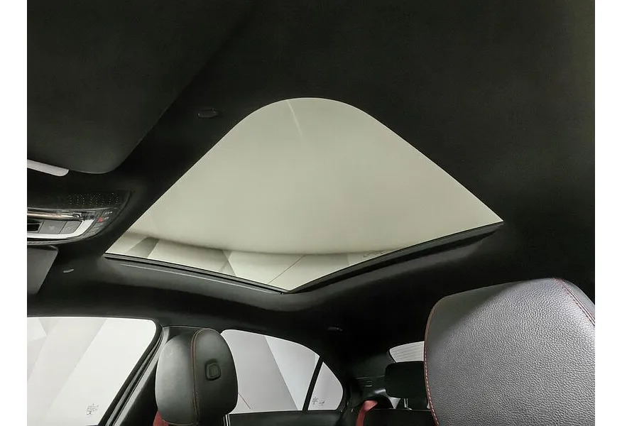 Mercedes-Benz A-Класс 35 SpeedShift 4Matic (306 л.с.) Черный в АВИЛОН. Слайд №22