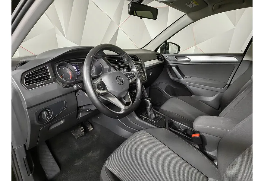 АВИЛОН - Volkswagen Tiguan 1.4 TSI AT (150 л.с.) Respect Черный - slide 8