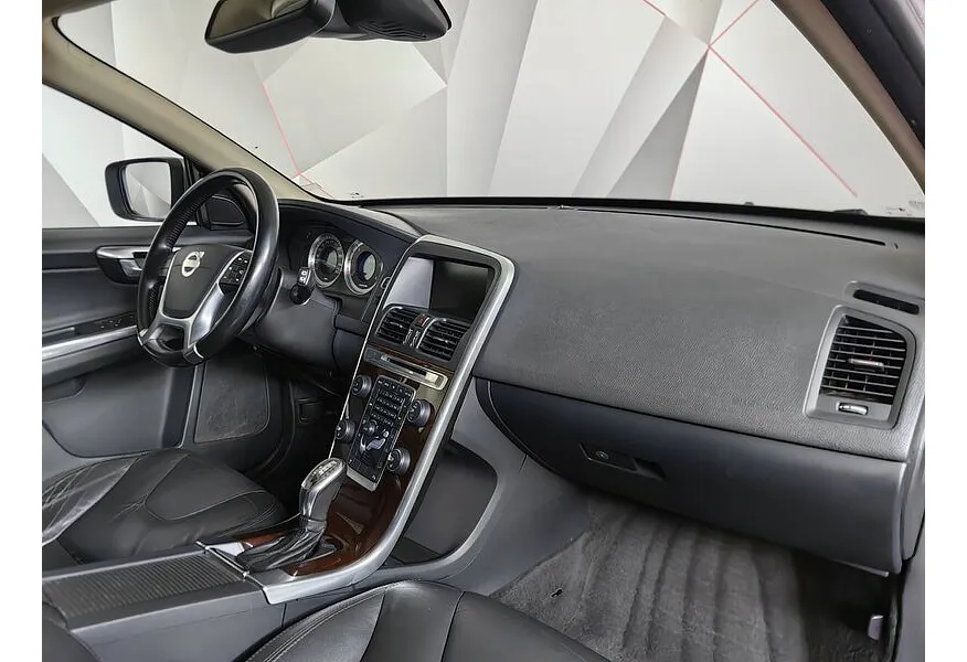 Volvo XC60 2.4 D Geartronic AWD (163 л.с.) Бежевый в АВИЛОН. Слайд №13