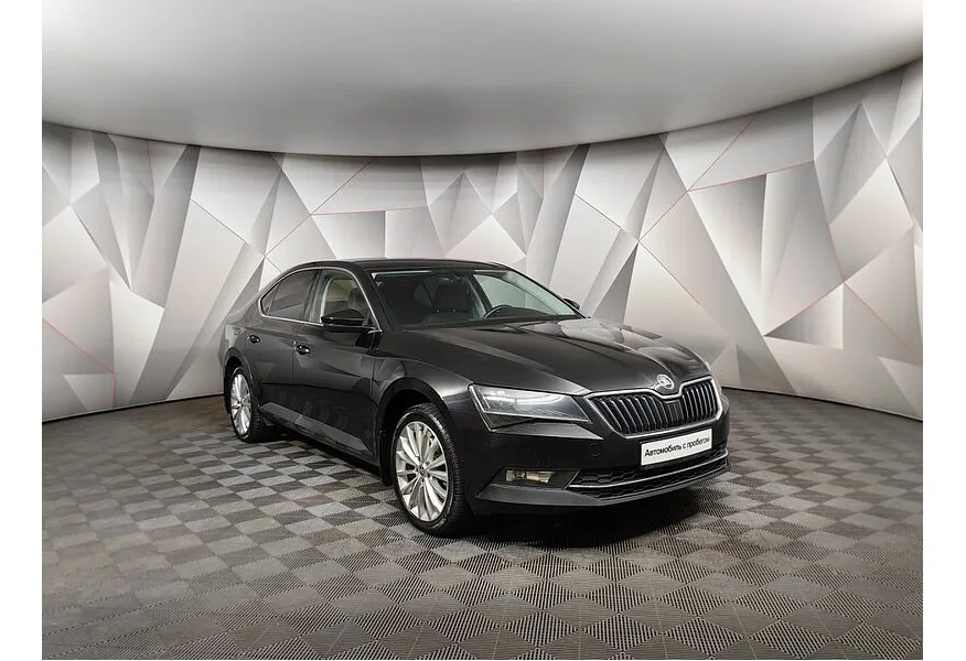 Skoda Superb 1.8 TSI DSG (180 л.с.) Черный в АВИЛОН. Слайд №3
