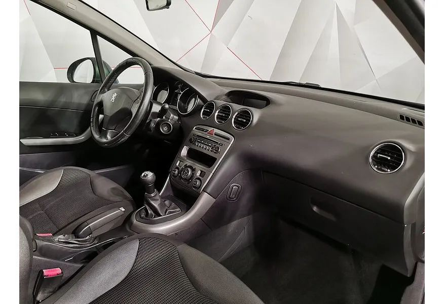 Peugeot 308 1.6 MT (120 л.с.) Синий в АВИЛОН. Слайд №13