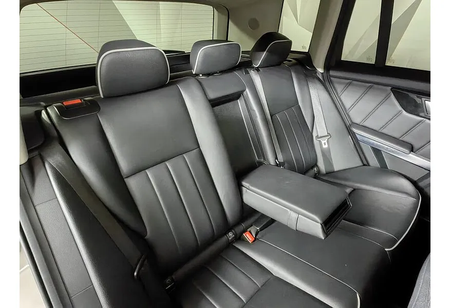 Mercedes-Benz GLK GLK 300 7G-Tronic Plus 4Matic (249 л.с.) Серый в АВИЛОН. Слайд №17