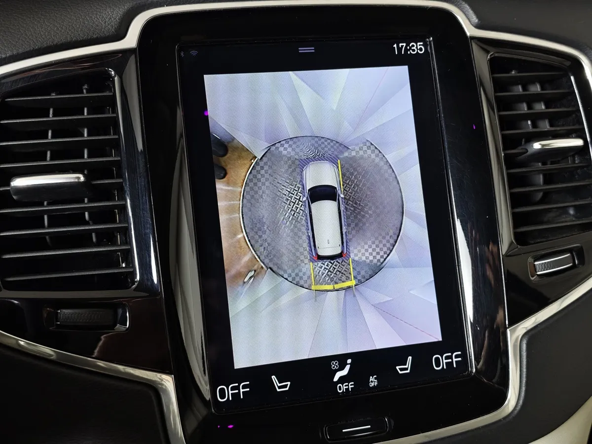 Volvo XC90 2.0 D5 Drive-E AT AWD (235 л.с.) Inscription Синий в АВИЛОН. Слайд №22