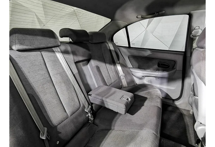 Hyundai Elantra 1.6 MT (105 л.с.) Черный в АВИЛОН. Слайд №16