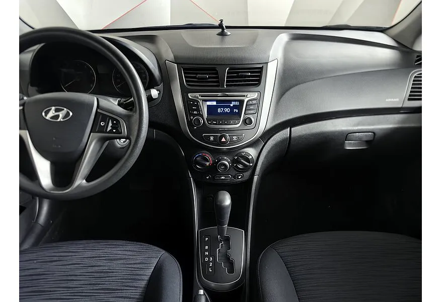 Hyundai Solaris 1.4 AT (107 л.с.) Comfort Серый в АВИЛОН. Слайд №15