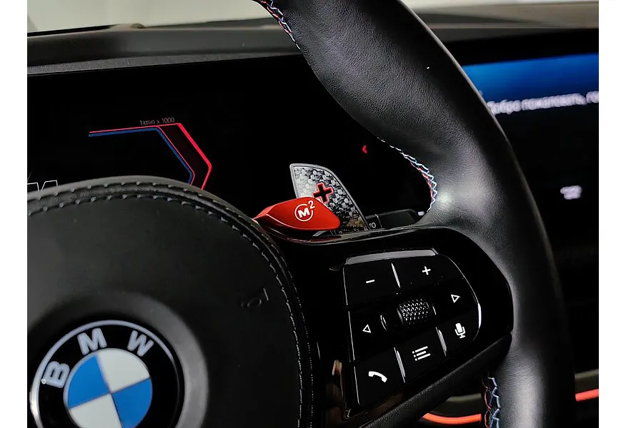 BMW XM 4.4 xDrive Plug-in-Hybrid Steptronic (653 л.с.) Черный в АВИЛОН. Слайд №18