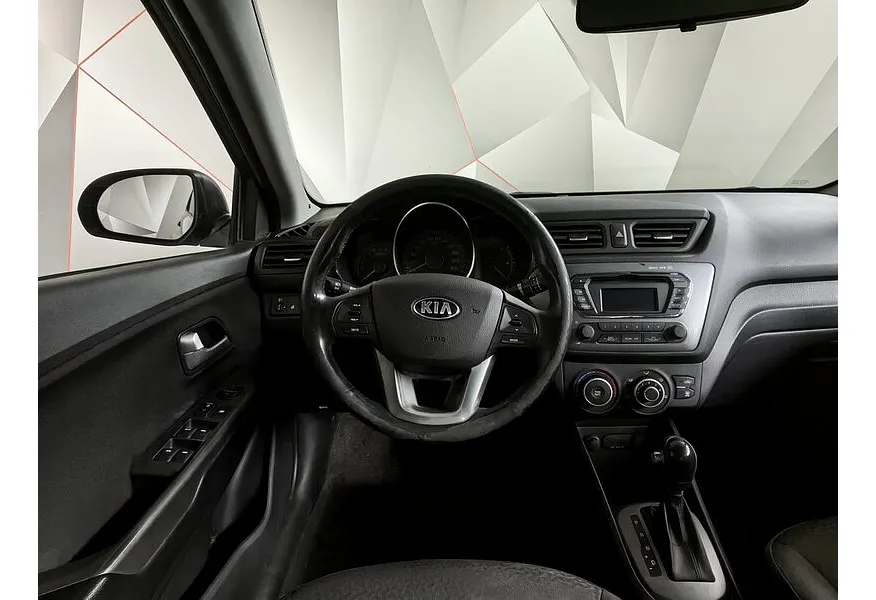 Kia Rio 1.6 AT (123 л.с.) Серый в АВИЛОН. Слайд №15 Kia Rio 1.6 AT (123 л.с.) Серый в АВИЛОН. Слайд №15