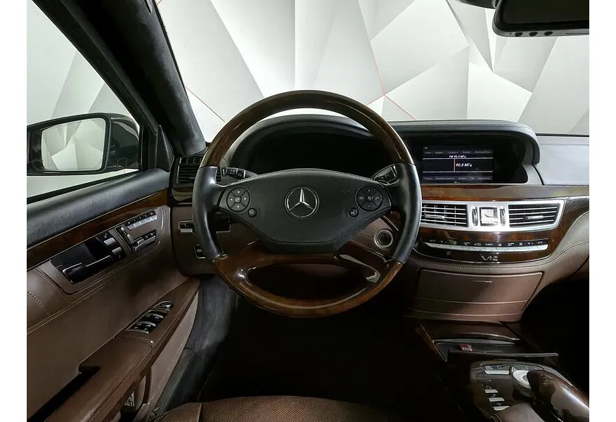 Mercedes-Benz S-Класс S 600 AT длинная база (517 л.с.) Черный в АВИЛОН. Слайд №19