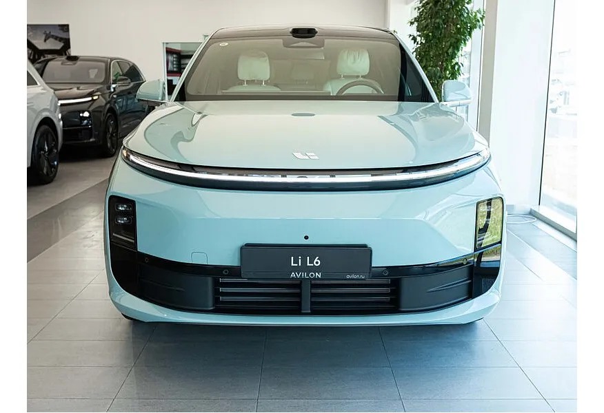 Li Auto L6 1.5 AT 4WD (150 л.с.) Pro Голубой в АВИЛОН. Слайд №3