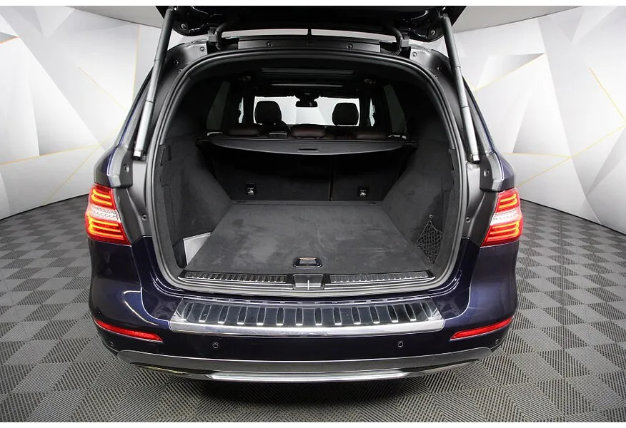 Mercedes-Benz M-Класс ML 350 BlueTEC 7G-Tronic Plus 4Matic (249 л.с.) Синий в АВИЛОН. Слайд №9