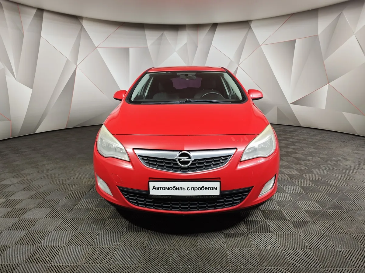 Opel Astra 1.6 MT (115 л.с.) Красный в АВИЛОН. Слайд №7