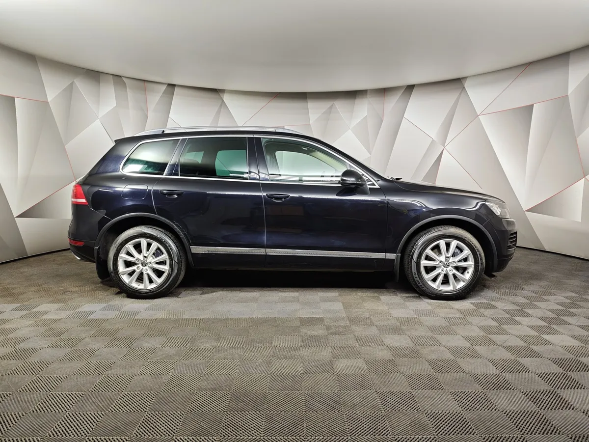 Volkswagen Touareg 3.6 FSI Tiptronic 4Motion (249 л.с.) V6 FSI Черный в АВИЛОН. Слайд №6