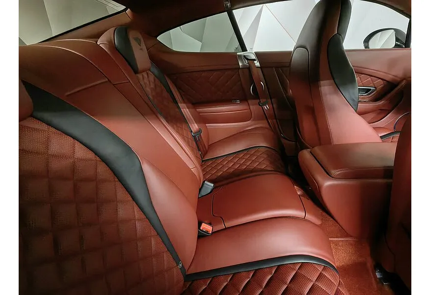 Bentley Continental GT 4.0 V8 AWD AT (528 л.с.) Белый в АВИЛОН. Слайд №16