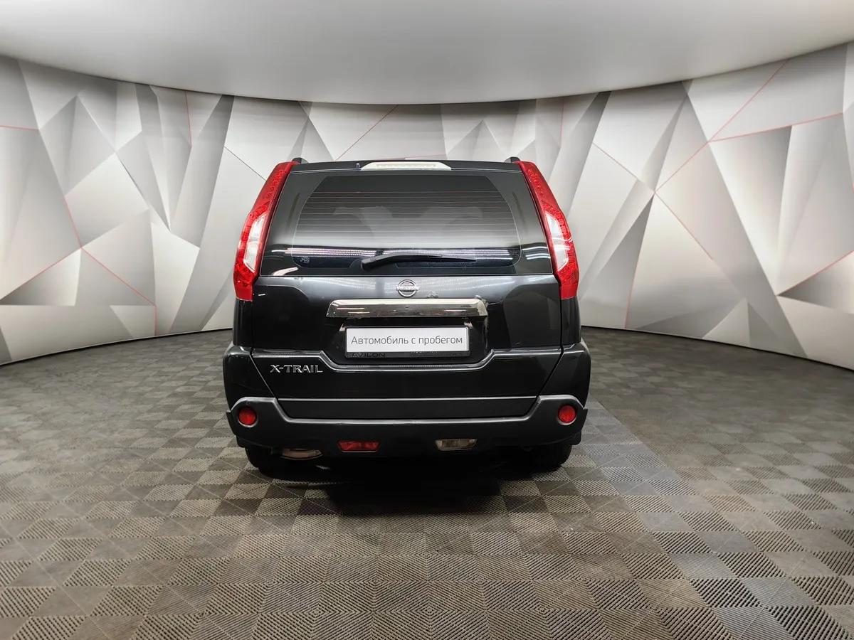 Nissan X-Trail 2.5 CVT AWD (171 л.с.) LE Top Черный в АВИЛОН. Слайд №8