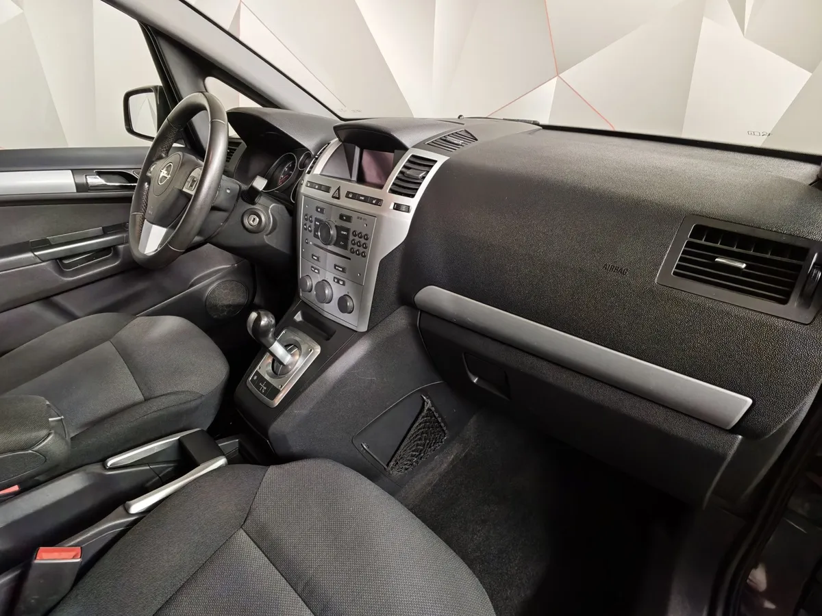 Opel Zafira 1.8 Easytronic (140 л.с.) Черный в АВИЛОН. Слайд №11