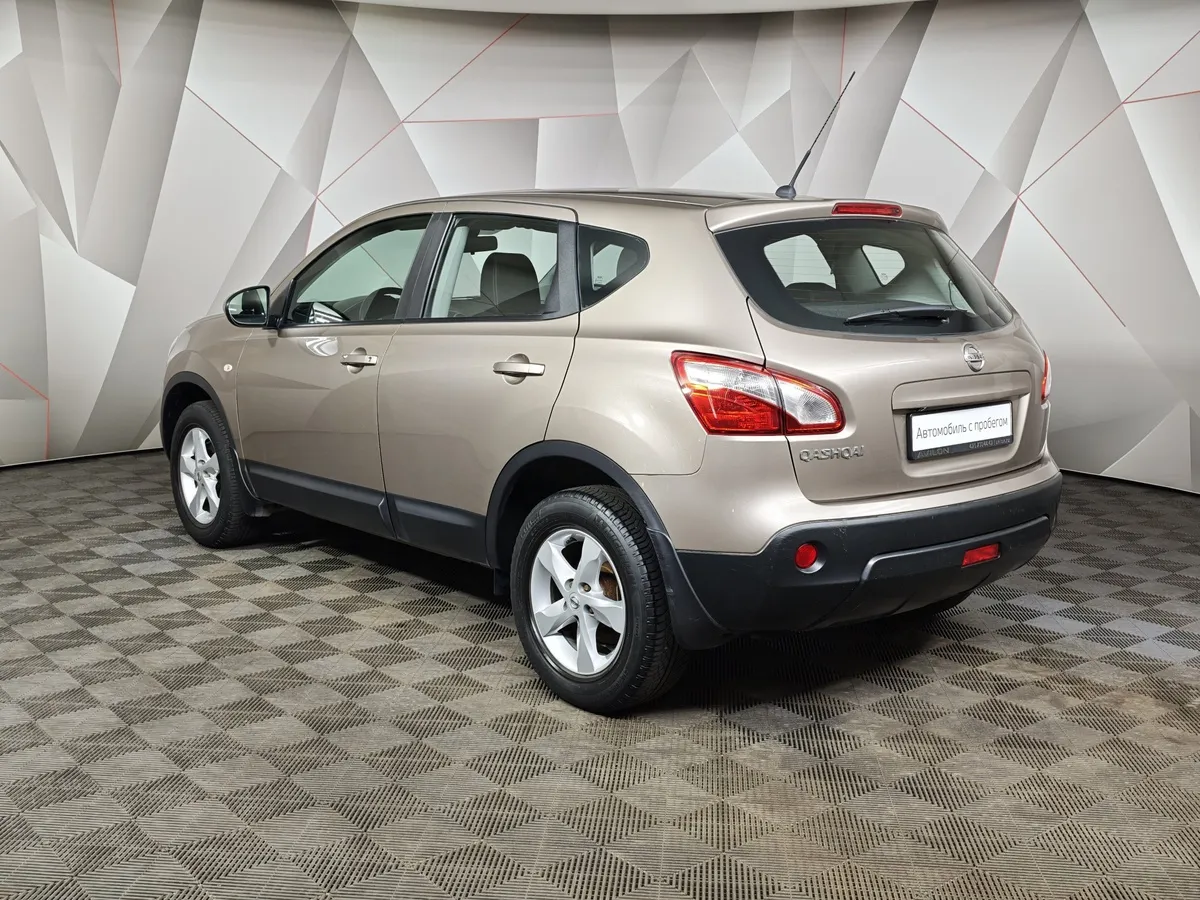 Nissan Qashqai 1.6 CVT FWD (117 л.с.) SE Коричневый в АВИЛОН. Слайд №4