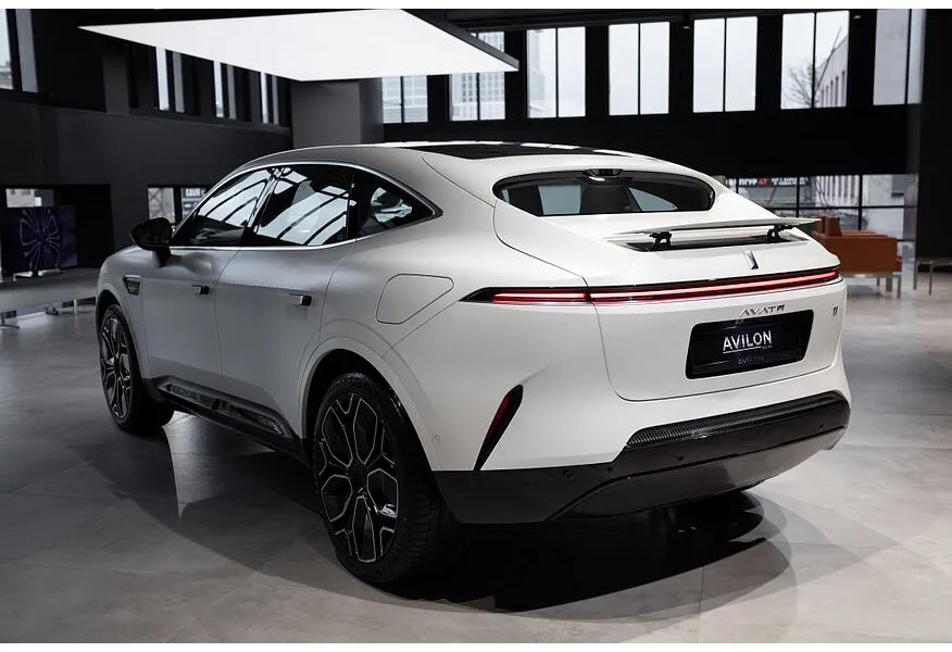 Avatr 11 116 kWh 4WD (578 л.с.) 5 мест Белый в АВИЛОН. Слайд №6