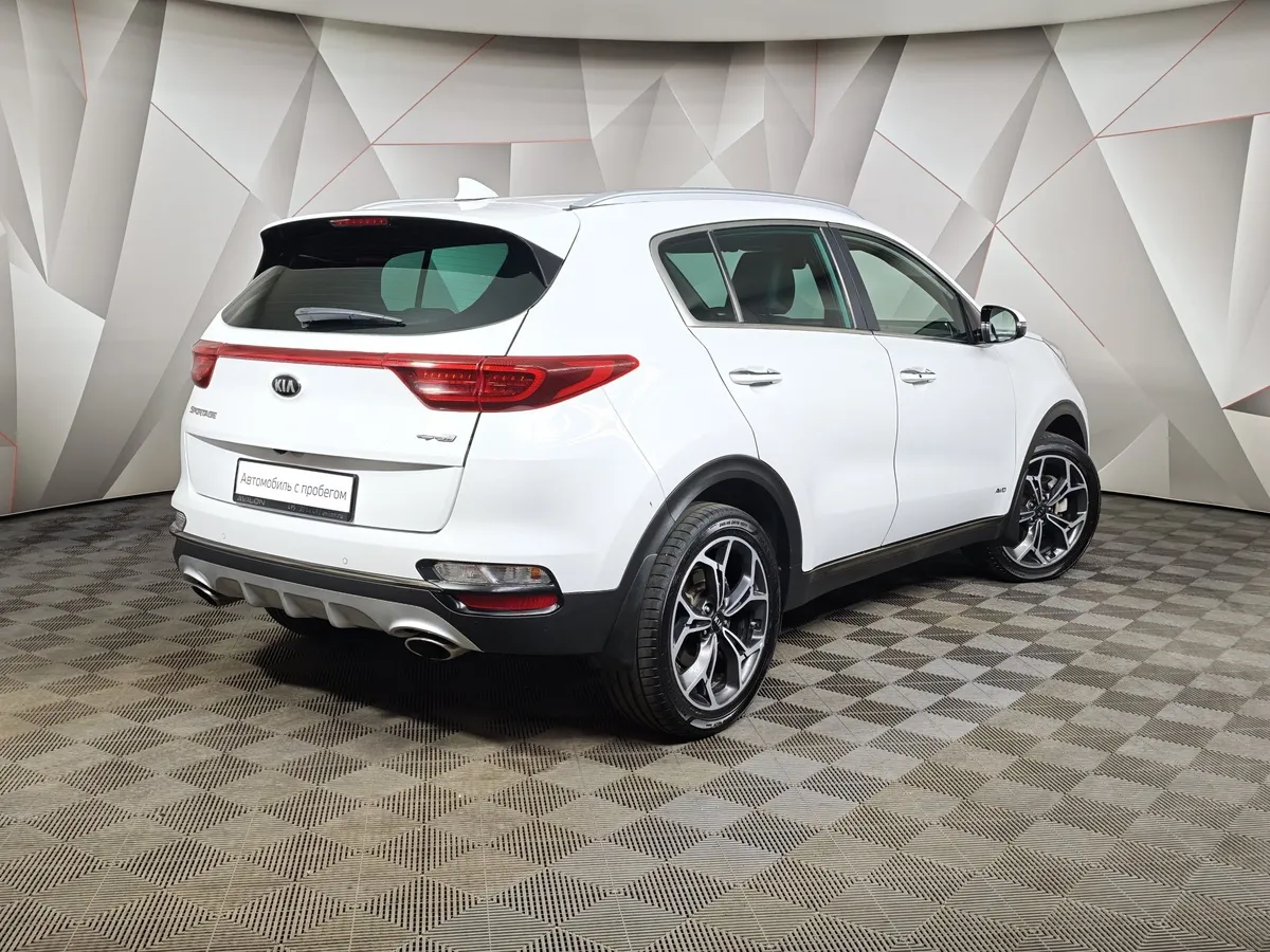 Kia Sportage 2.4 AT 4WD (184 л.с.) GT Line Белый в АВИЛОН. Слайд №2