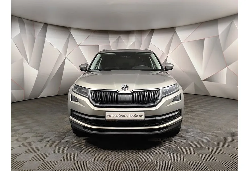 Skoda Kodiaq 2.0 TDI DSG 4X4 (150 л.с.) Бежевый в АВИЛОН. Слайд №7