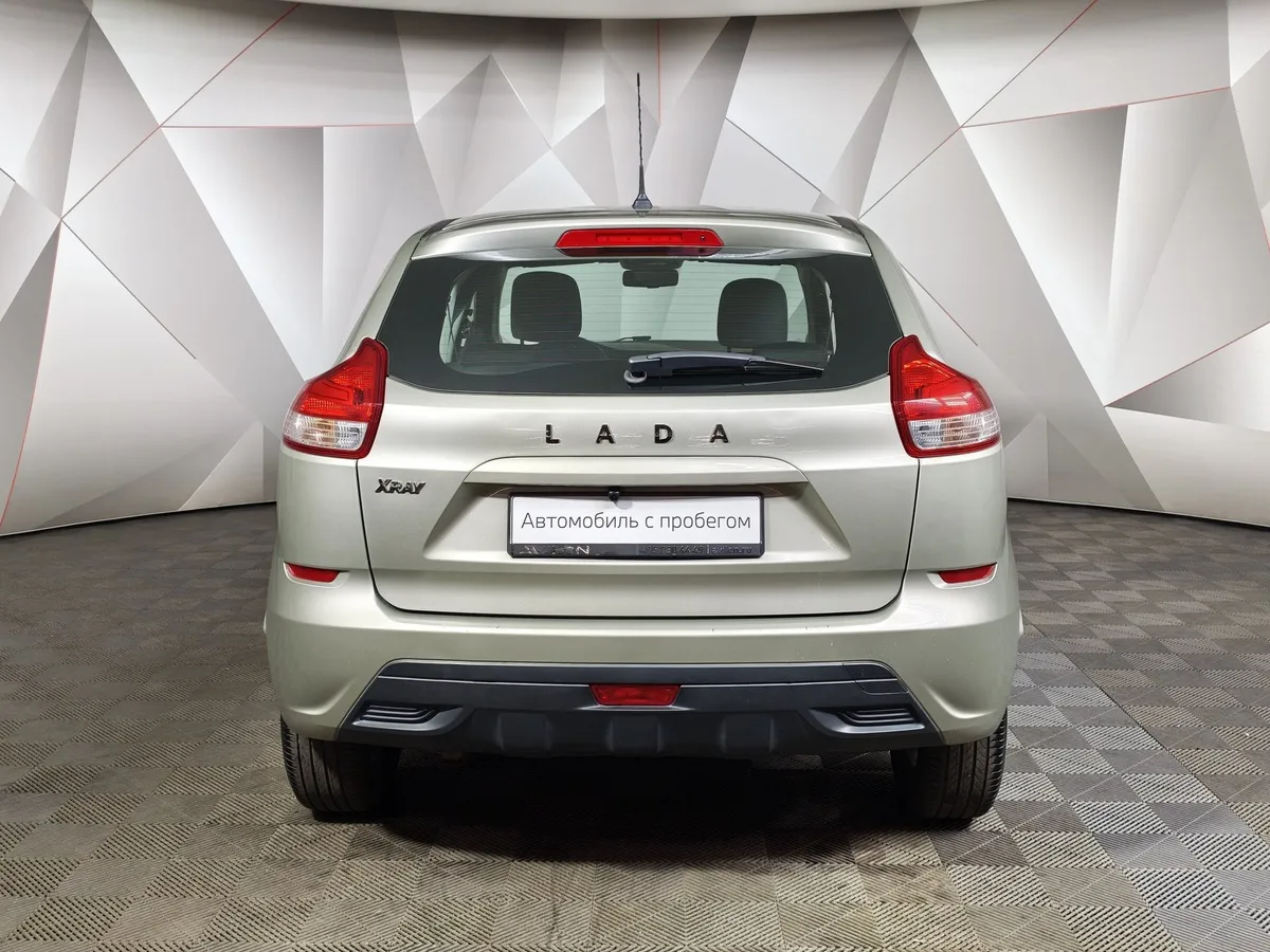 ВАЗ (Lada) XRAY 1.6 MT (106 л.с.) Серый в АВИЛОН. Слайд №8
